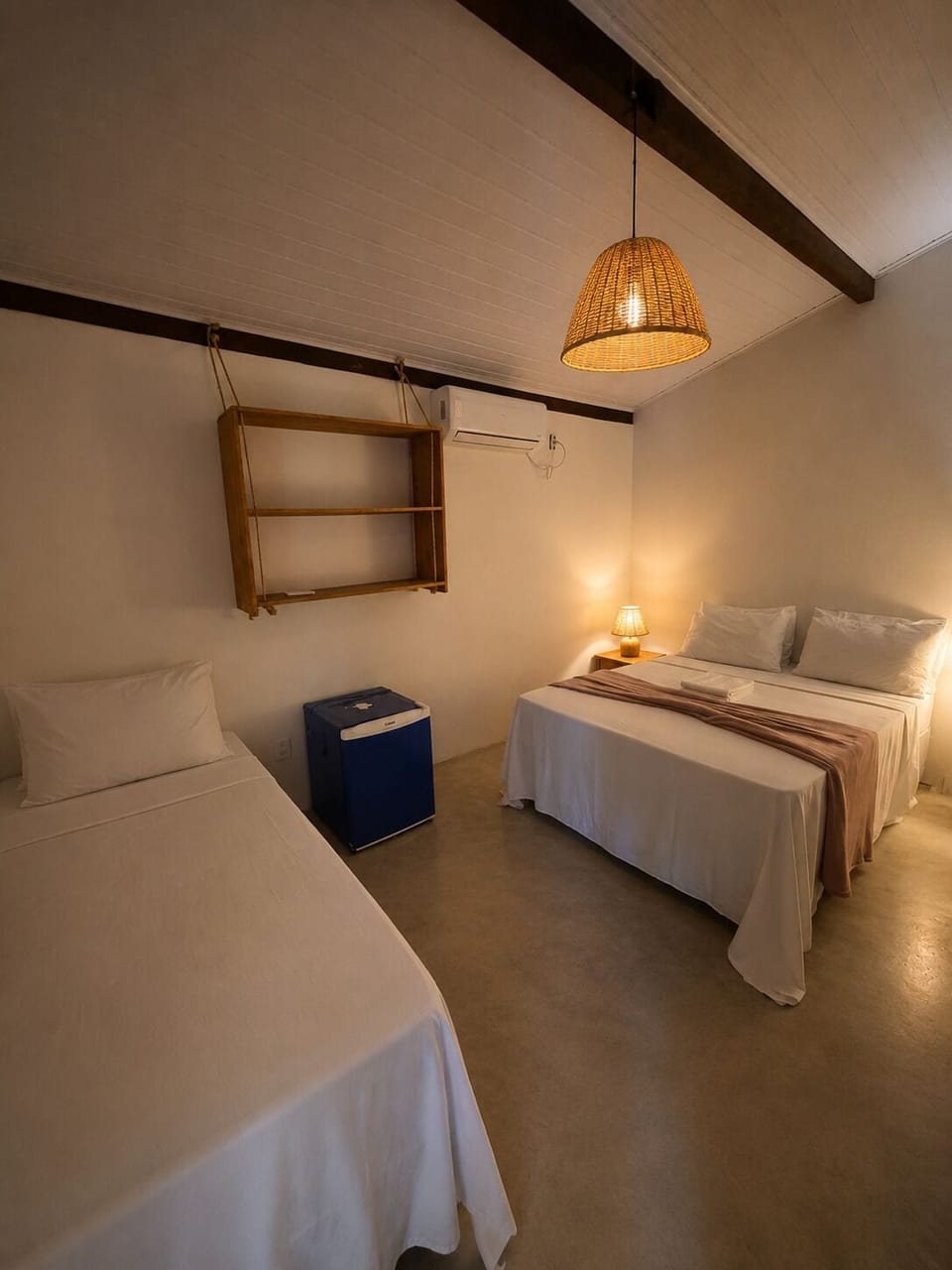 Superior Triple Room, Lanai | WiFi (free)