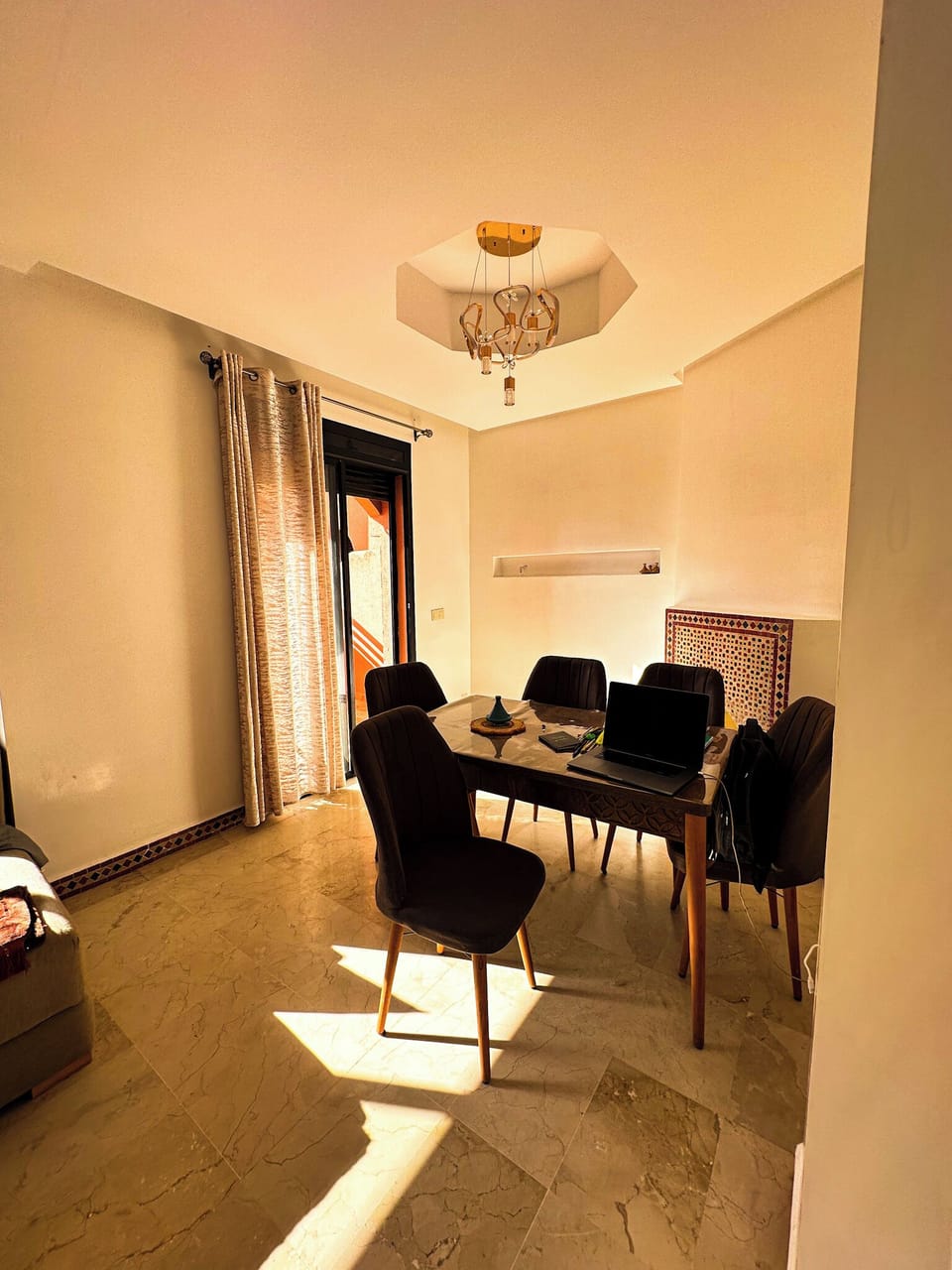 Deluxe Apartment, Housekeeping, Poolside | Interior