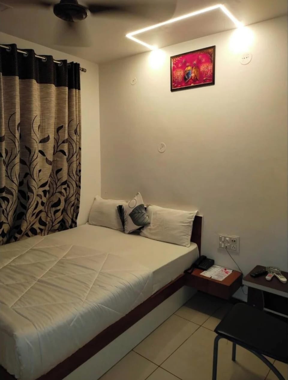 Classic Double Room | WiFi (free)