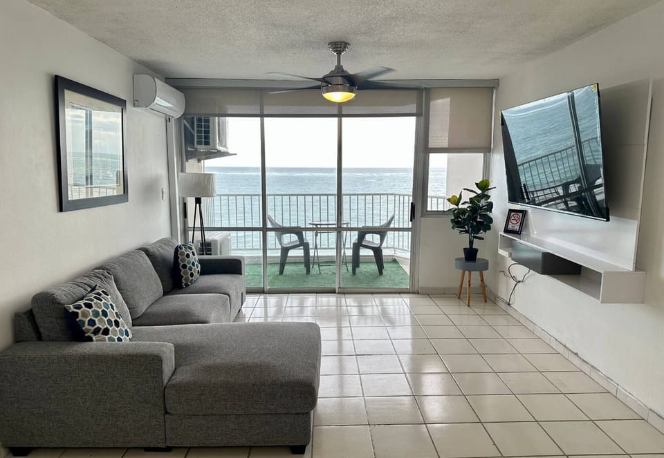 Apartment, 1 Bedroom, Patio | Living area
