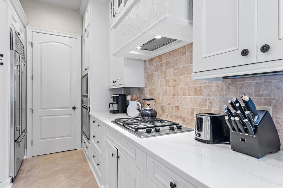 House, Multiple Beds (Villa Mirabella) | Private kitchen