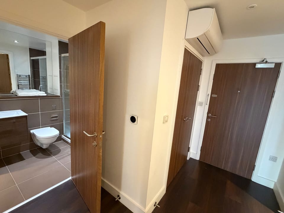London Bliss Apartment - Cozy Stay With City Views Apartment in London