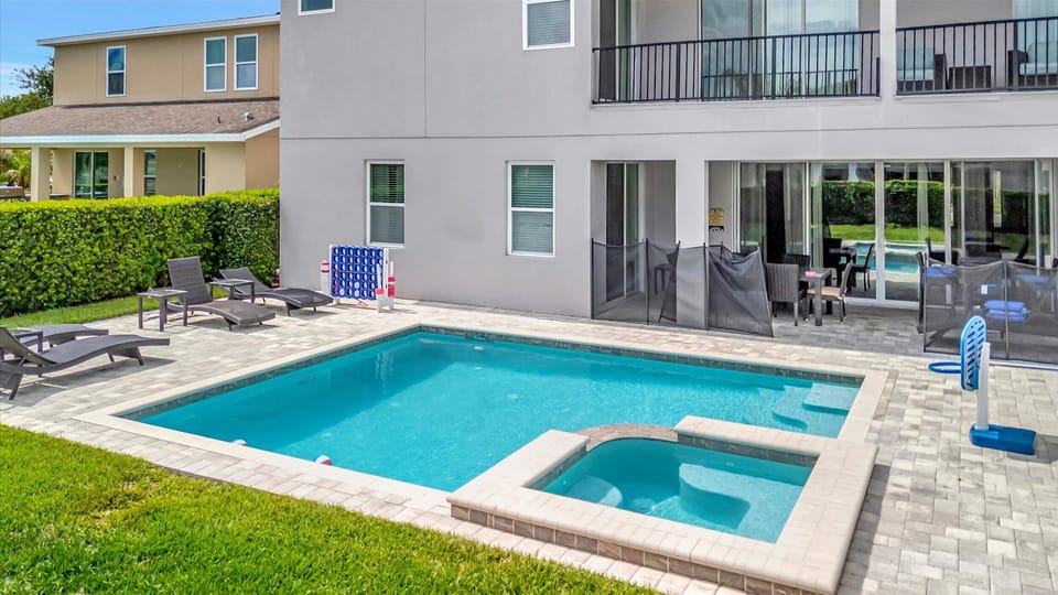 House, Multiple Beds, Private Pool | Blackout drapes, iron/ironing board, WiFi (free)