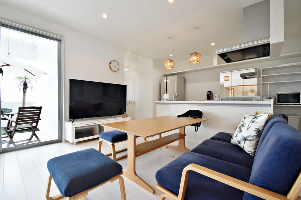 Apartment, Sea View | Living area