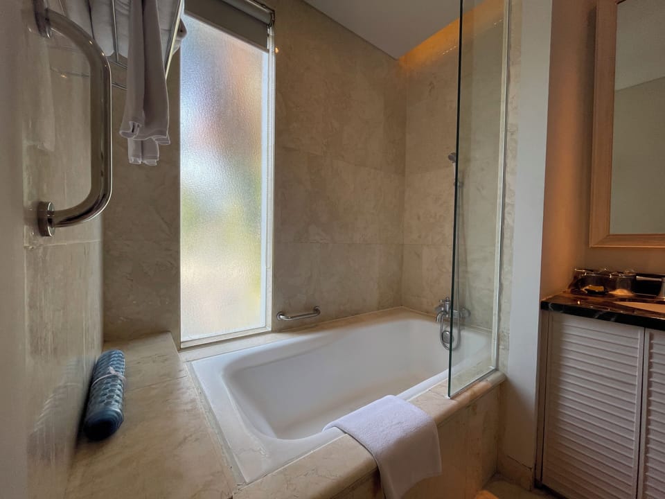 Executive WheelChair Access | Bathroom | Shower, free toiletries, bathrobes, slippers