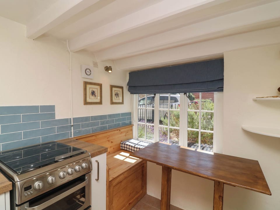 Cottage | Interior