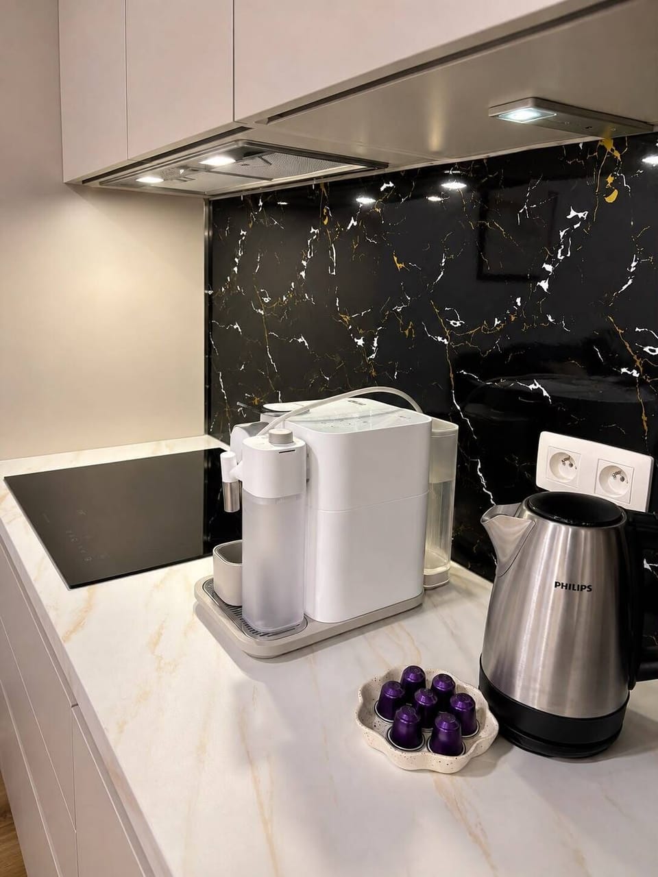 Basic Apartment | Private kitchen