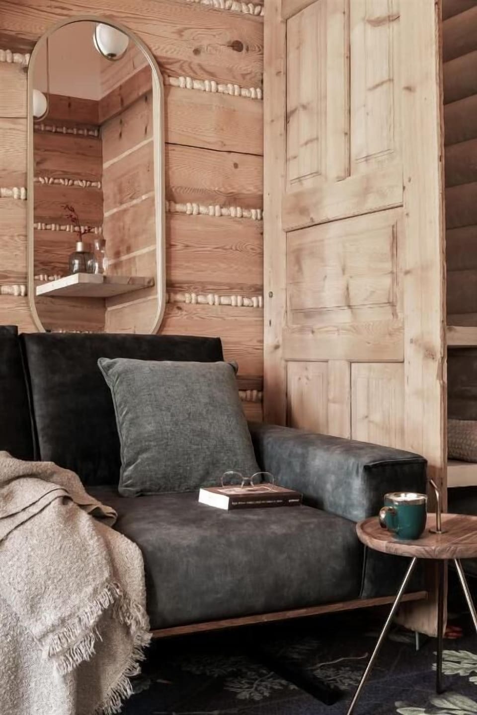 Deluxe Double Room, Refrigerator, Mountain View | Interior