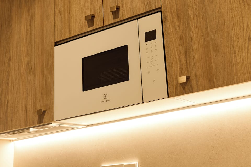 Deluxe Apartment, 1 Double Bed with Sofa bed, Balcony | Private kitchen | Espresso maker, mini-fridge, microwave, oven
