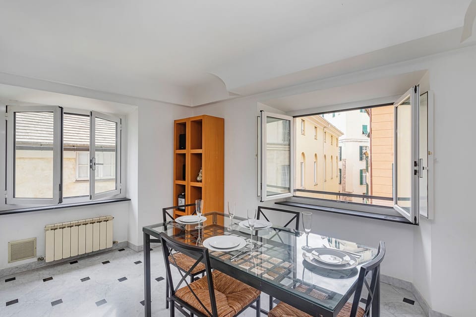 Apartment | Dining