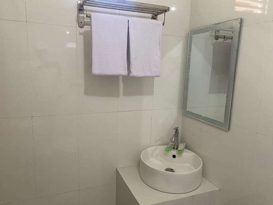 Blackout drapes, WiFi (free)