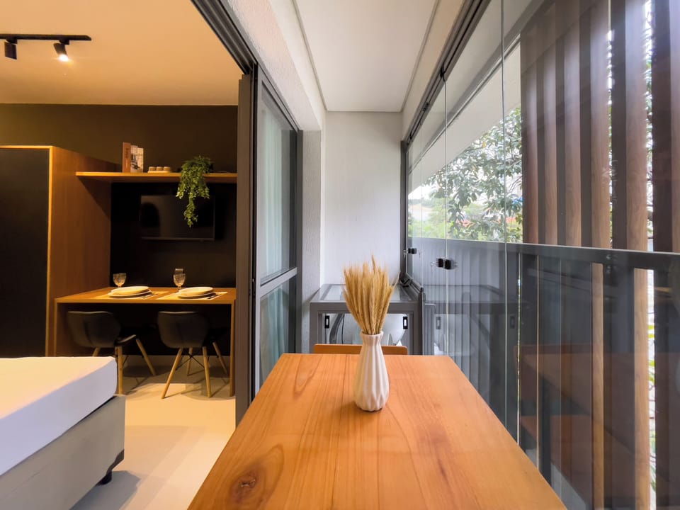 Studio | Dining