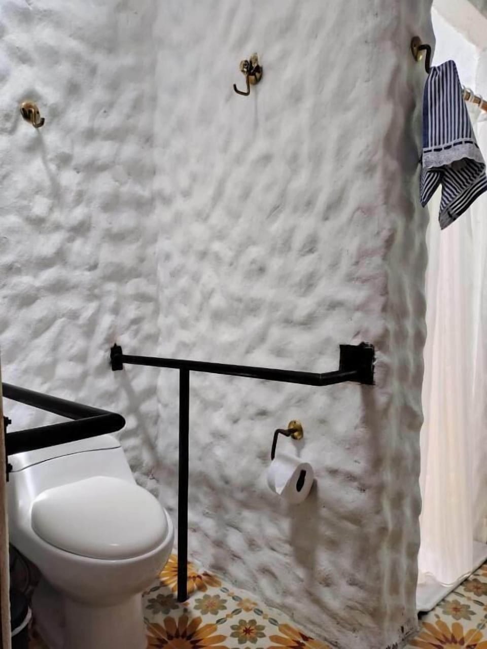 Superior Double Room, Hill View | Bathroom