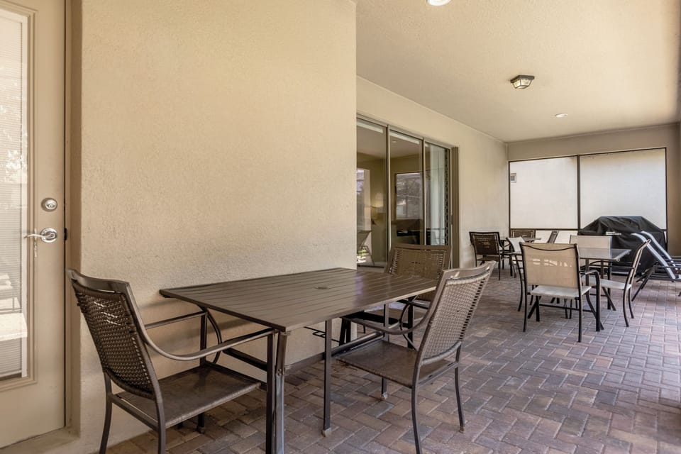 Family House, Garden View | Outdoor dining