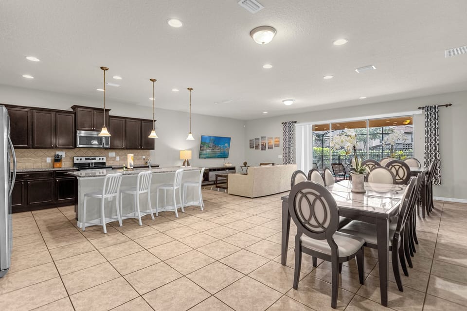 Family House, Garden View | Private kitchen