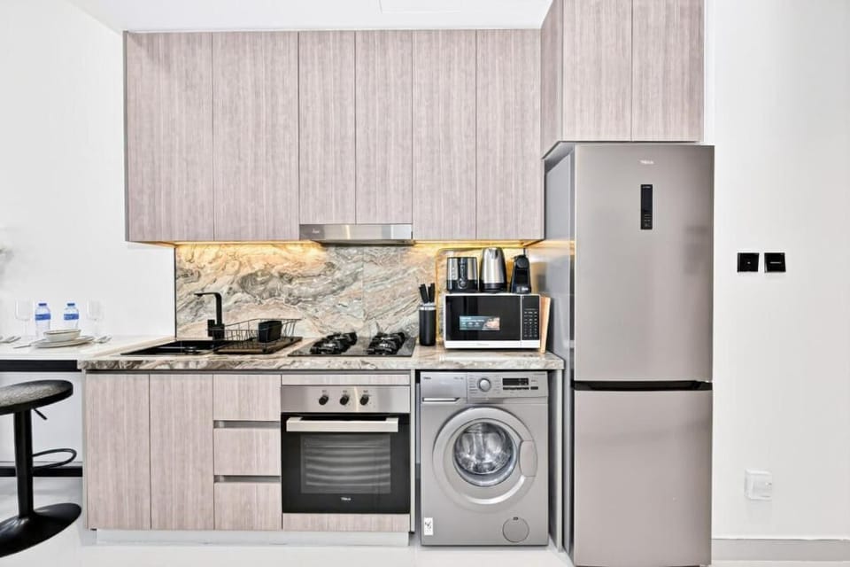 Apartment, Balcony | Private kitchen