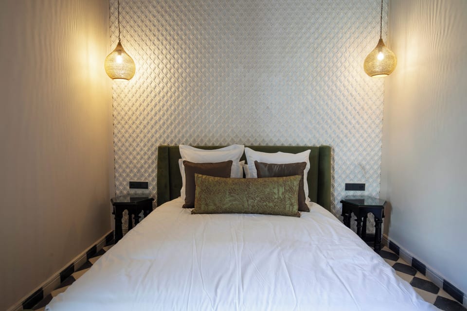 Standard Room | In-room safe, WiFi (free)
