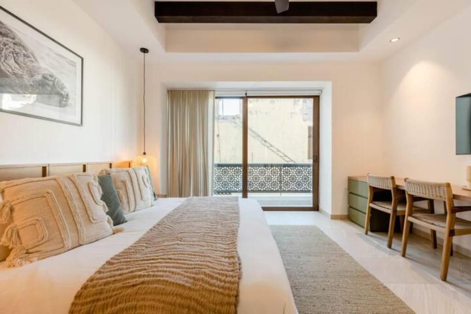 In-room safe, blackout drapes, iron/ironing board, WiFi (free)