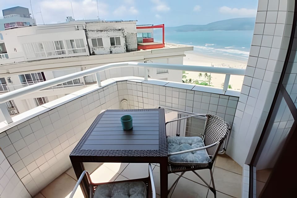 Deluxe Apartment, Balcony, Beach View | Outdoor dining