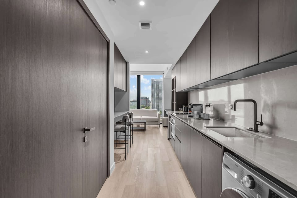 Studio, 1 King Bed, Kitchen, City View (Magic City & Rooftop) | Private kitchen