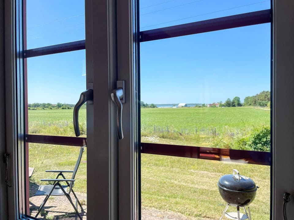House | Water view