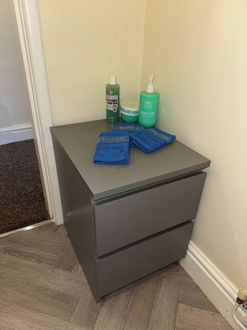Bentley View,2 bed House Crewe House in Crewe