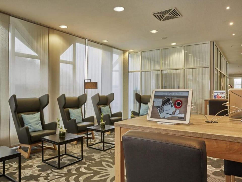 House | Lobby