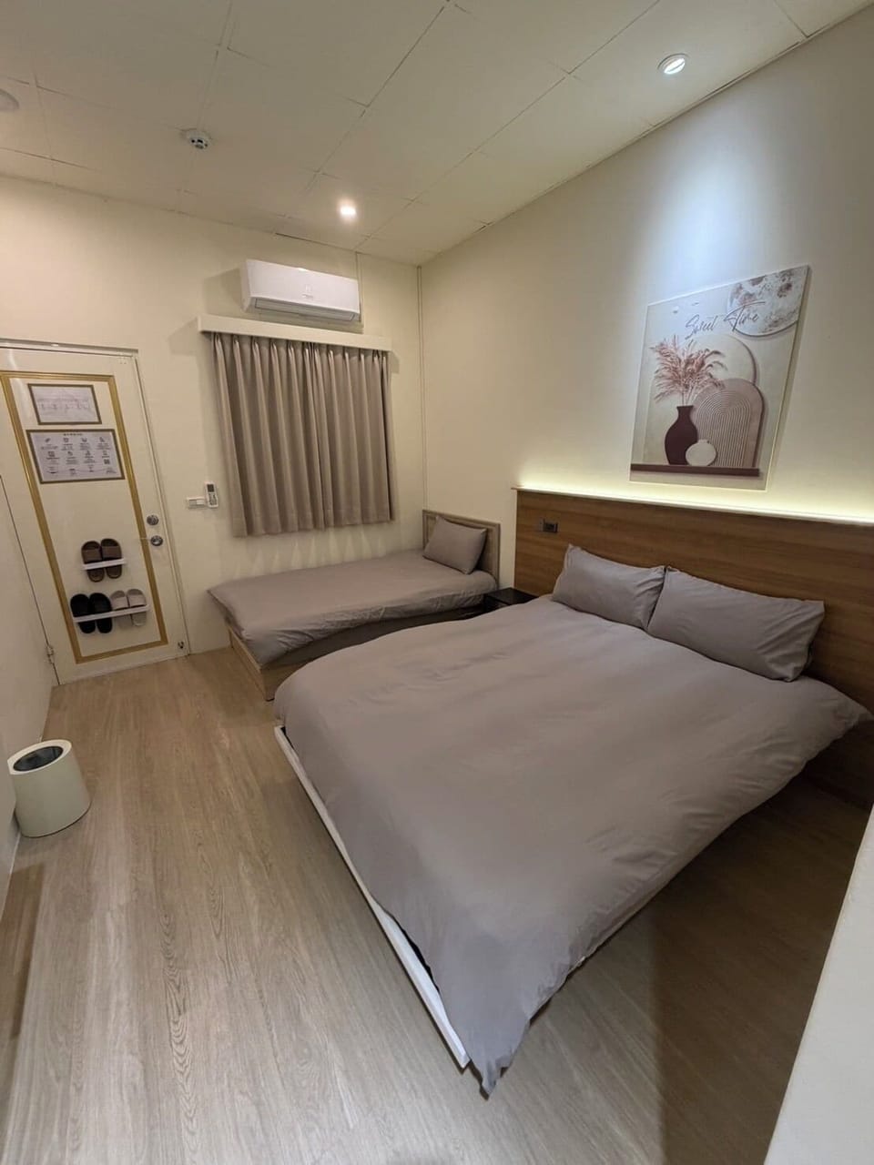 Classic Triple Room, Patio | Laptop workspace, WiFi (free)