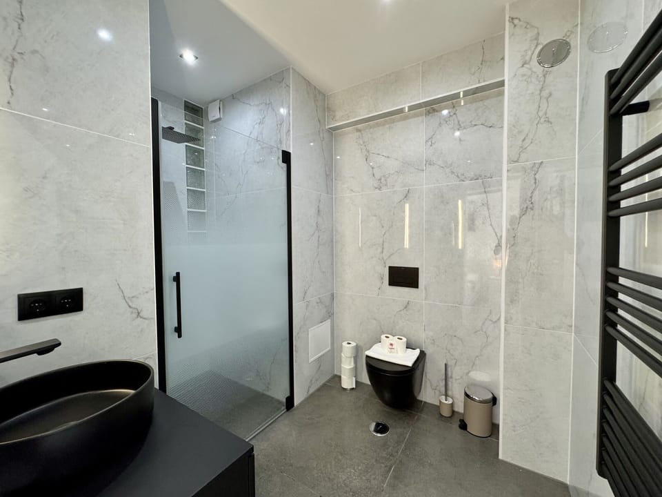 Vilamoura Deluxe 2 With Pool by Homing Apartment in Quarteira