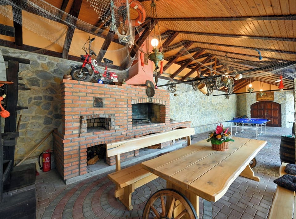 BBQ/picnic area
