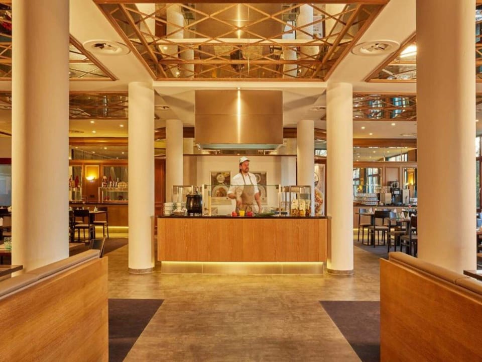 House | Dining