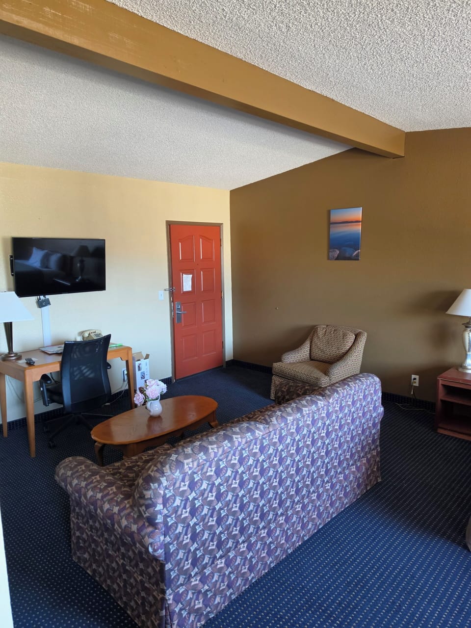 Comfort Studio Suite, Multiple Beds, Non Smoking, Microwave | Living area | Toys, printers