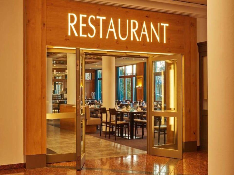 House | Dining