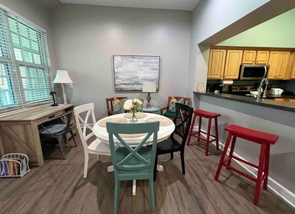 Condo, Multiple Beds (Villagio C241) | Dining