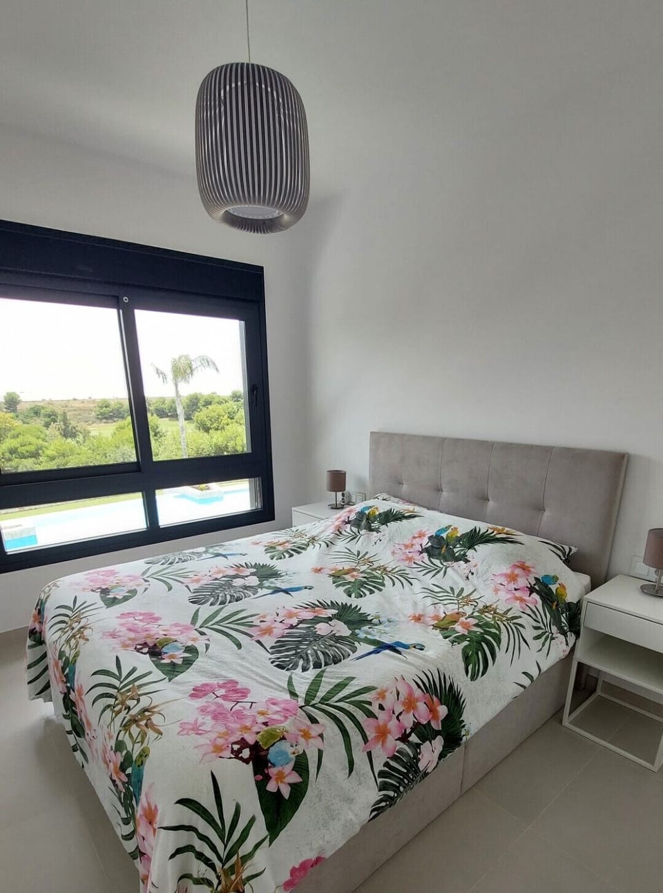 2 bedrooms, bed sheets