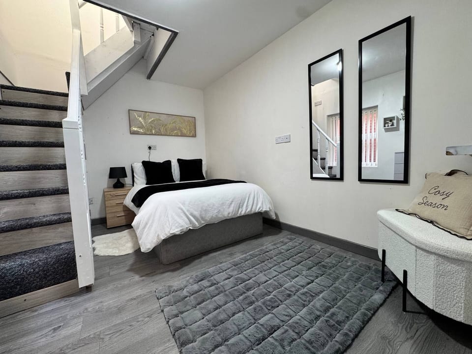 Apartment, 1 Bedroom | 2 bedrooms
