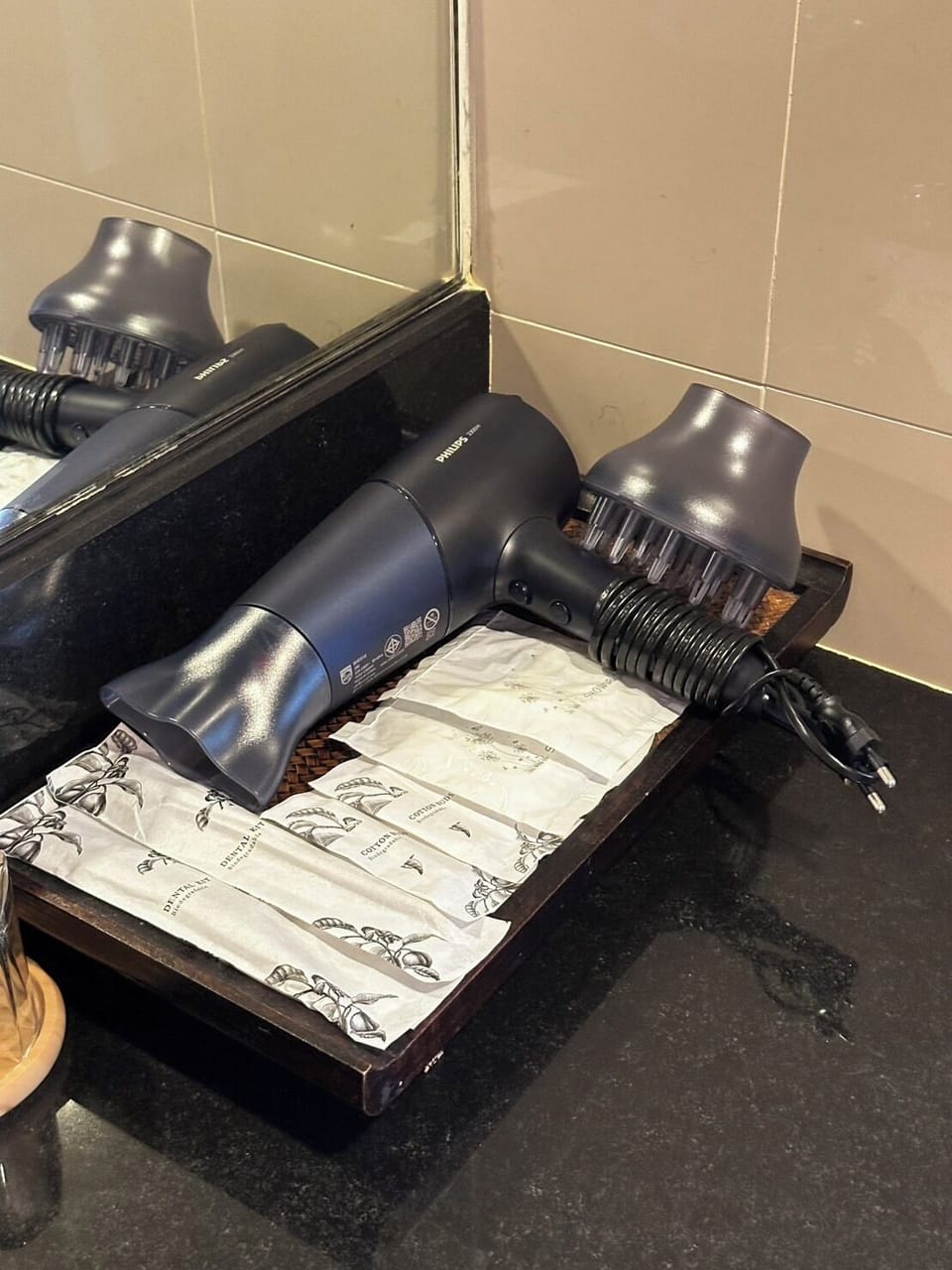 Superior Double Room, 1 King Bed | Bathroom amenities | Shower, hair dryer, slippers, towels