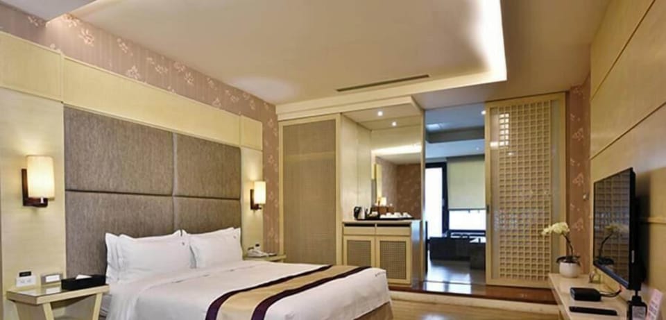 Standard Quadruple Room, Balcony, Garden View | In-room safe, blackout drapes, soundproofing, WiFi (free)