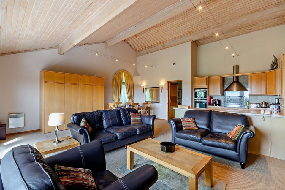 House | 2 bedrooms, high-speed internet