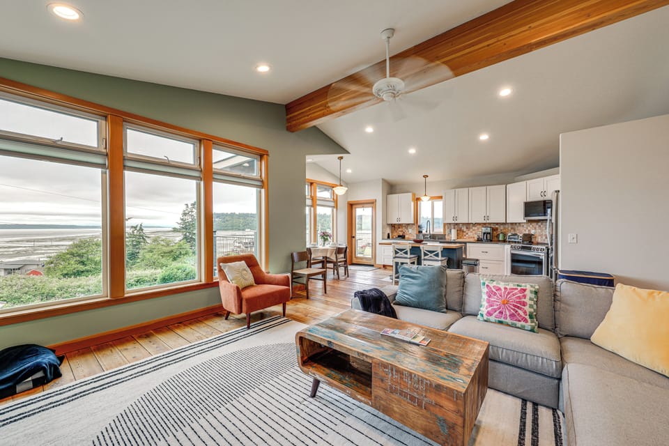 House (2 Bedrooms) | Front of property