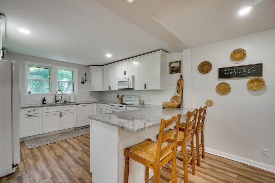House (2 Bedrooms) | Interior
