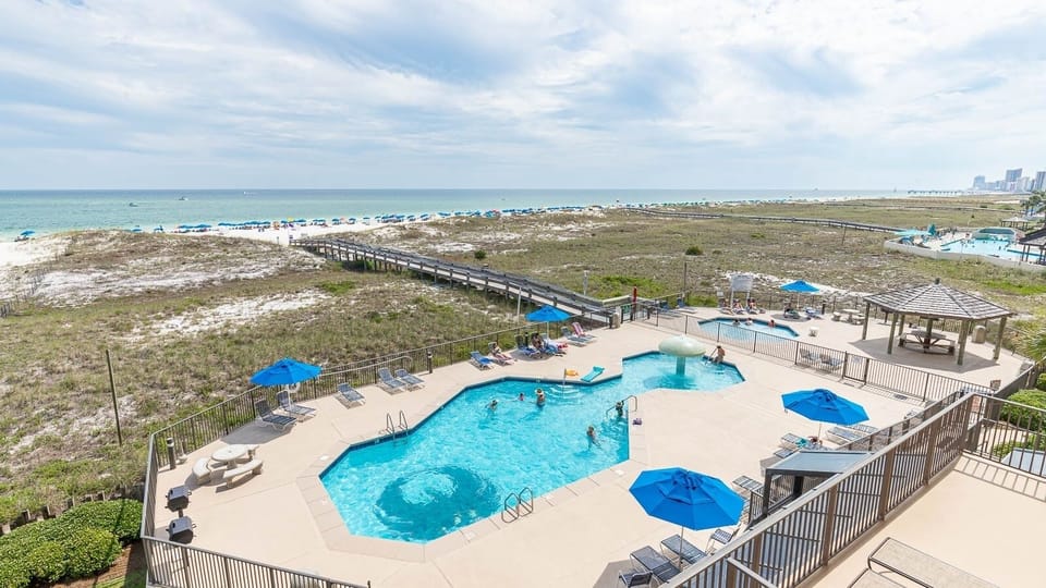 Condo, 3 Bedrooms | Pool | Indoor pool, outdoor pool