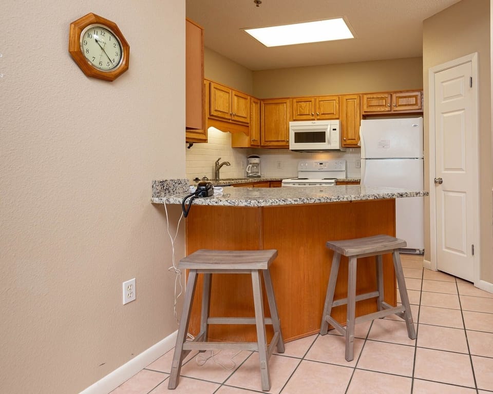 Condo, 2 Bedrooms | Private kitchen | Coffee/tea maker, fridge, oven