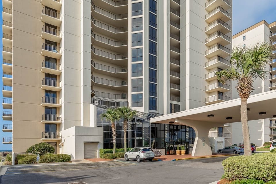 Condo, 3 Bedrooms | Exterior