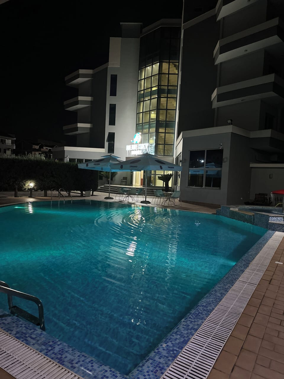 Seasonal outdoor pool