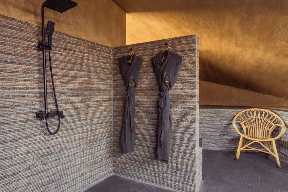 Signature Suite, Desert View | Bathroom shower