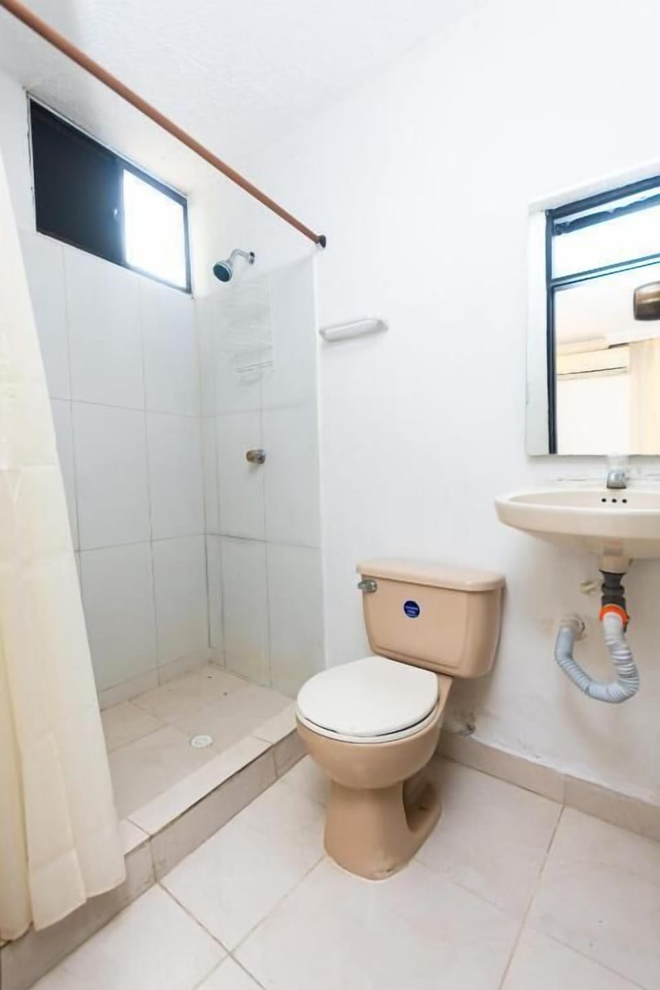 Double Room | Bathroom