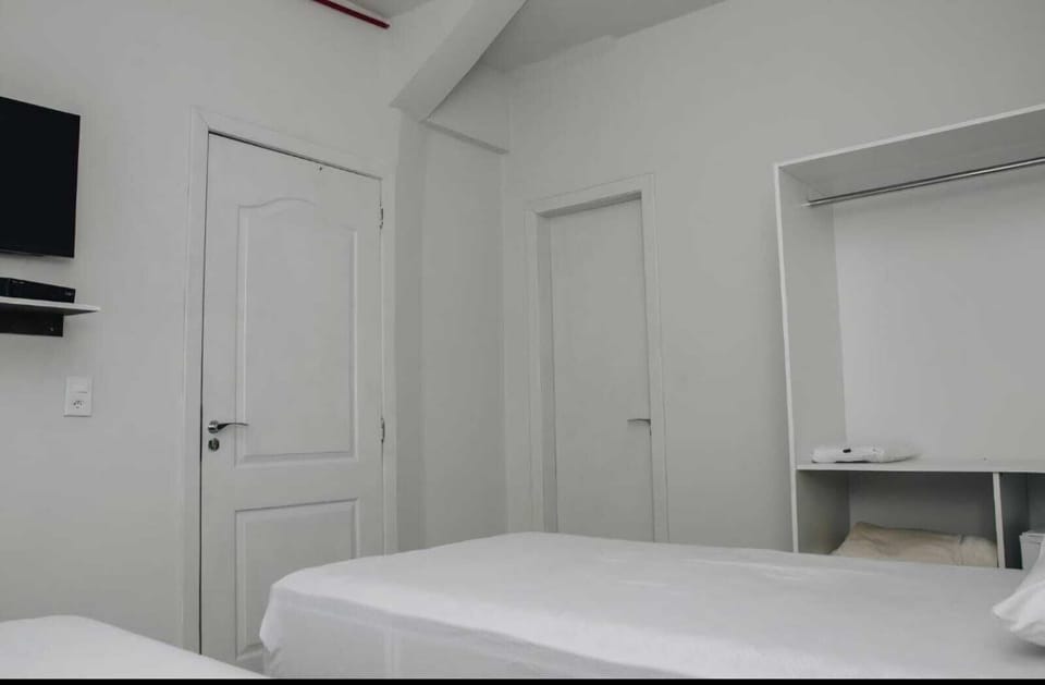 Twin Room, City View | Desk, WiFi (free)