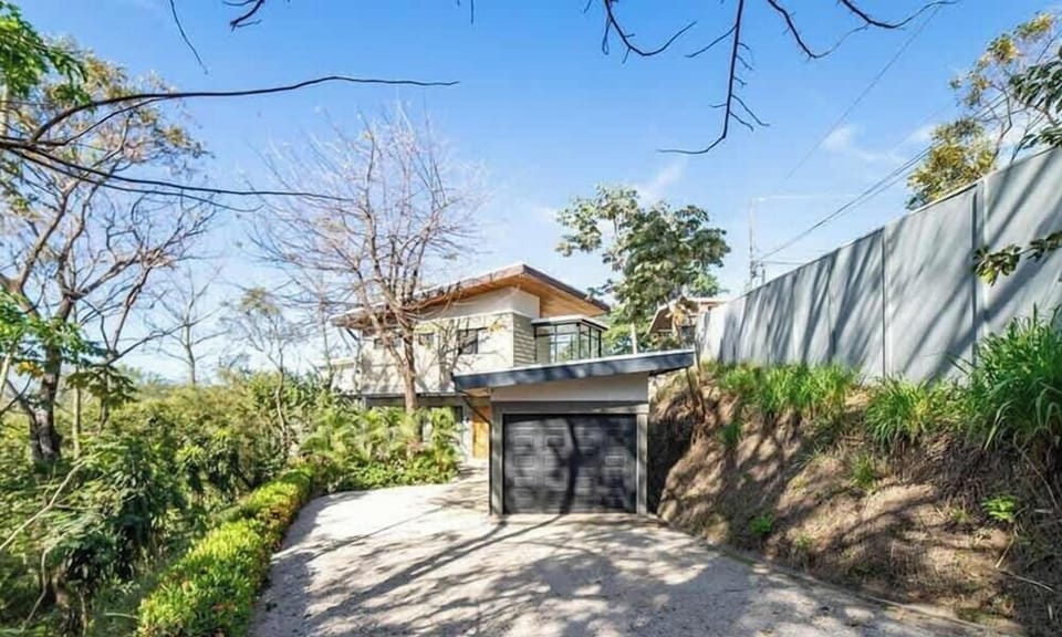 House | 3 bedrooms