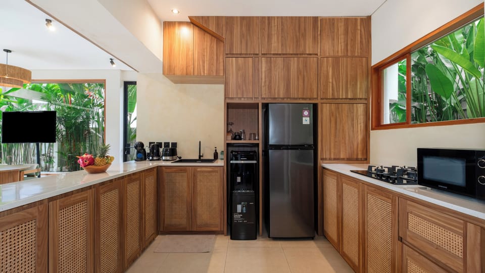 Villa, 6 Bedrooms, Private Pool, Pool View | Private kitchen | Fridge, microwave, stovetop, highchair